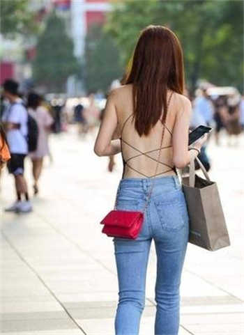 老板向我借精王浩
