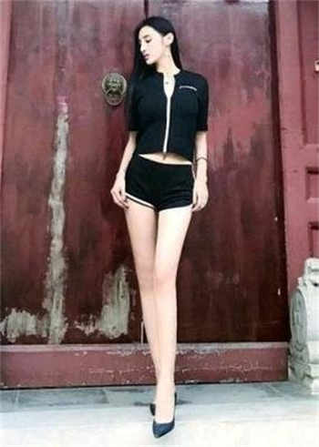 女主逃婚到军营