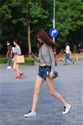 两个女儿招上门女婿