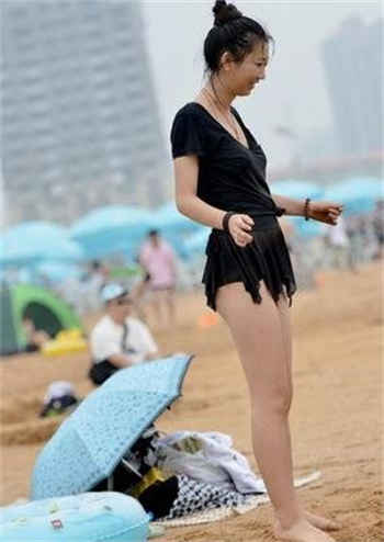 为了业绩房地产女视频