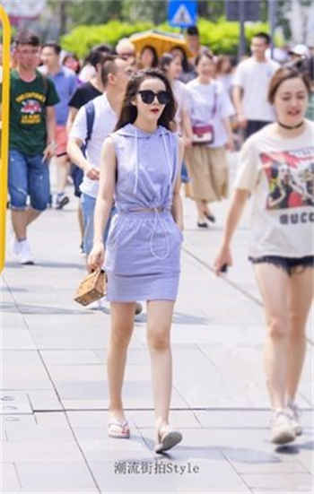丝袜熟妇阿姨