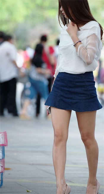 找了个40多岁的女情人