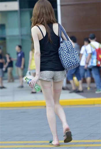 爷 夫人又逃婚了
