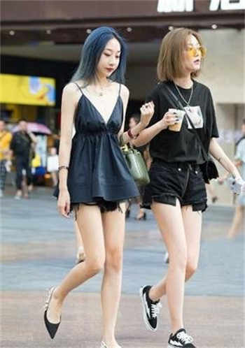 动漫人物做差差事免费观看