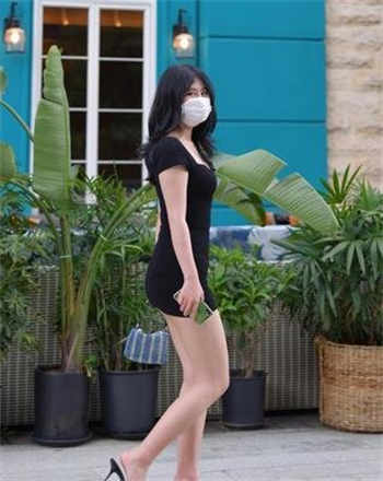 一开局就可以插的游戏
