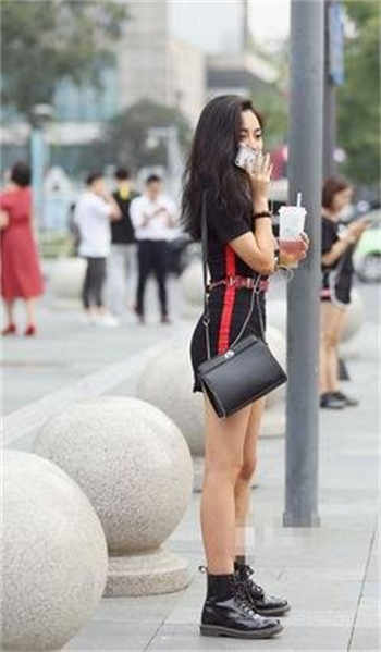 老婆坐月子跟母亲发生矛盾