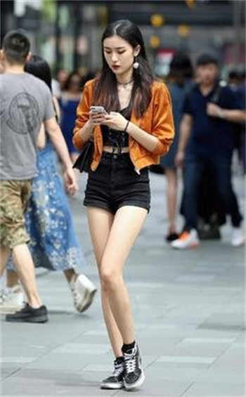 做运动打扑克视频全过程