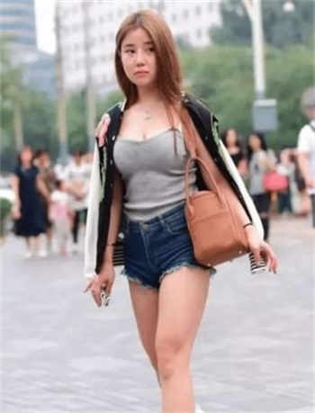 背着丈夫女社长付出代价