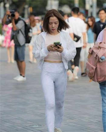 陆大生苏柔电梯