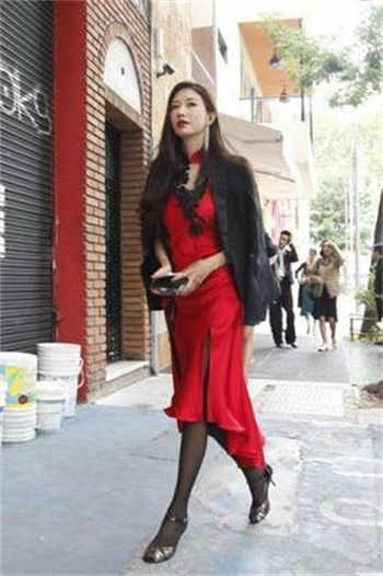 步步成婚简先生上岗请持证