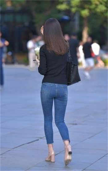 rct858第二个女是谁