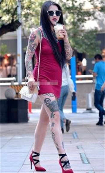 女银行职工暴力办公室电影