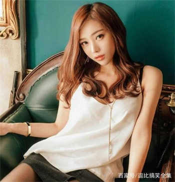 穿成首富白月光男妻